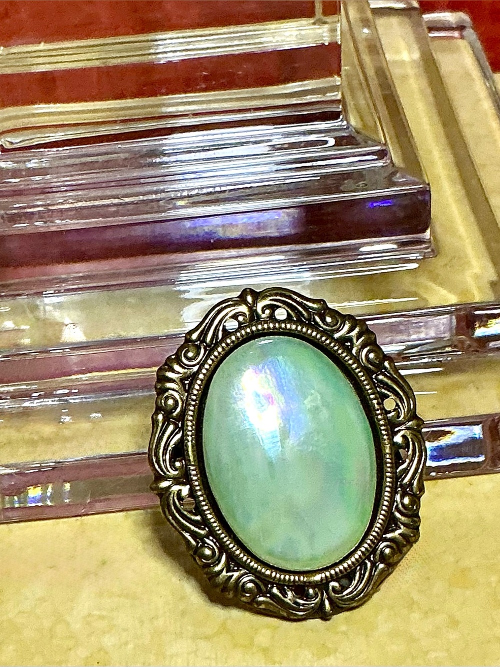 Vintage Jeri-Lou Scarf Clip Oval Iridescent Cabochon Gold Tone Filigree Frame